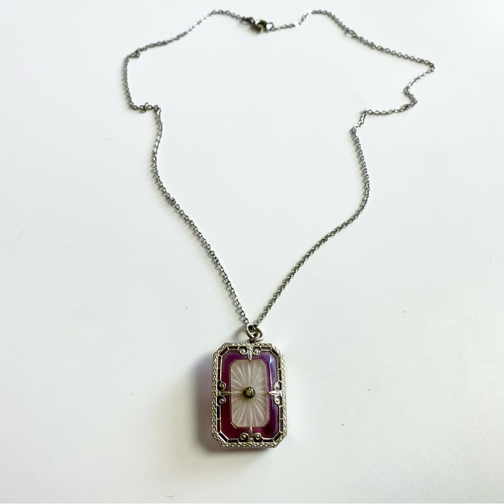 ❌SOLD!! DO NOT PURCHASE!! Art Deco Purple Camphor Glass Necklace. - Picture 5 of 10